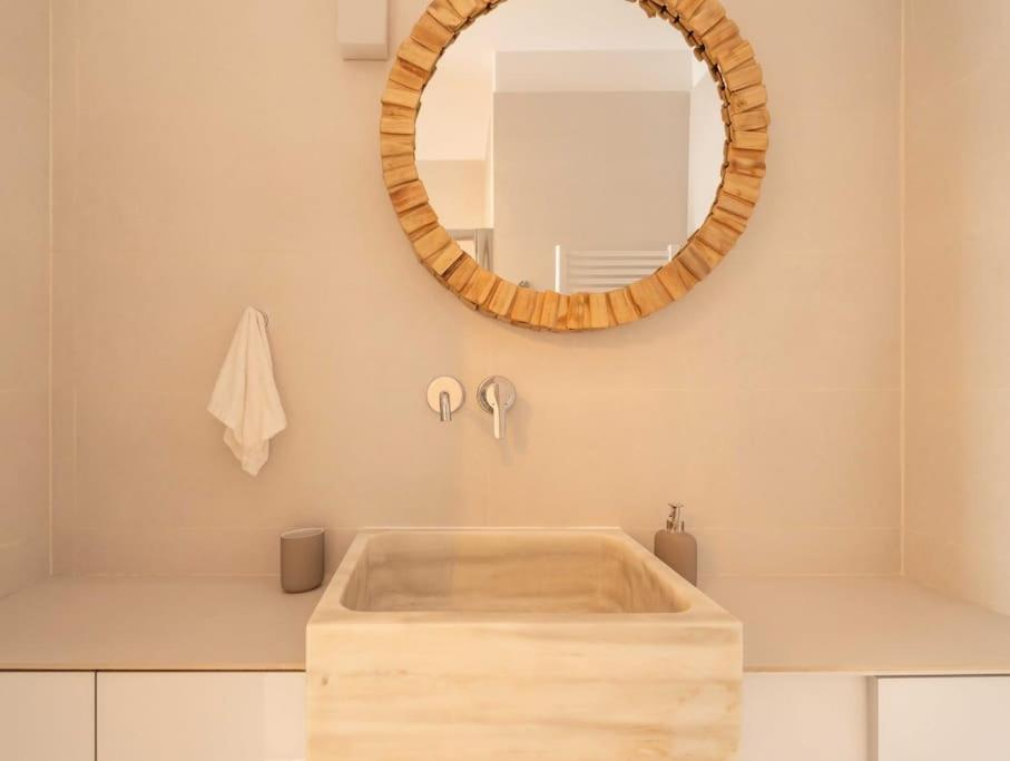 Bright & Airy 2Bd Apt Close To National Garden Atenas Exterior foto